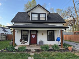 34 Madison St, Buckner, MO 64016