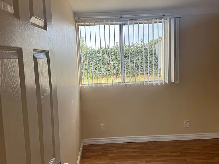14823 Longworth Ave. — Photo 3
