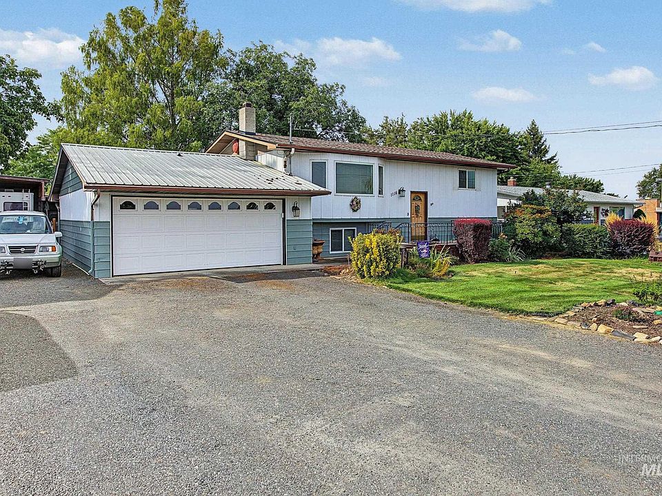 1st image of 1114 Alder Dr
