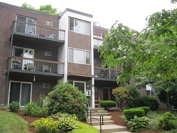 1st image of 599 Old West Central St APT D2
