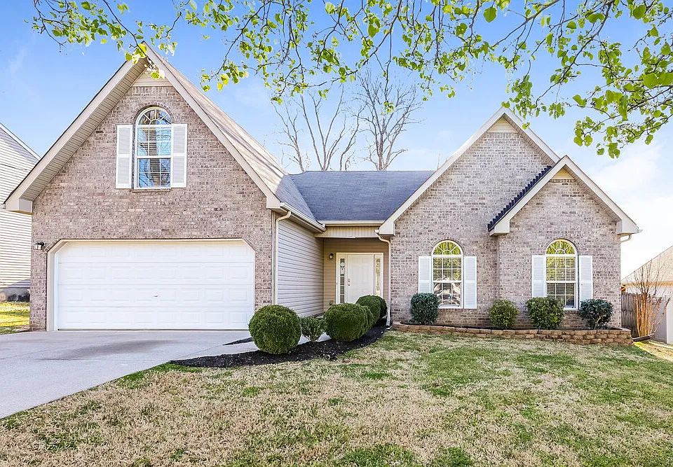 346 Clearlake Dr
