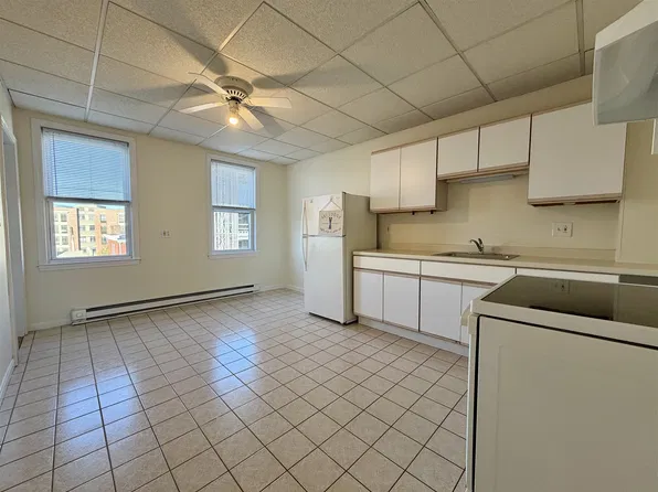 53 Gore St #1, Cambridge, MA 02141