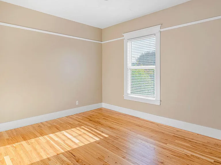 18441 Nelson Pl NE — Photo 22