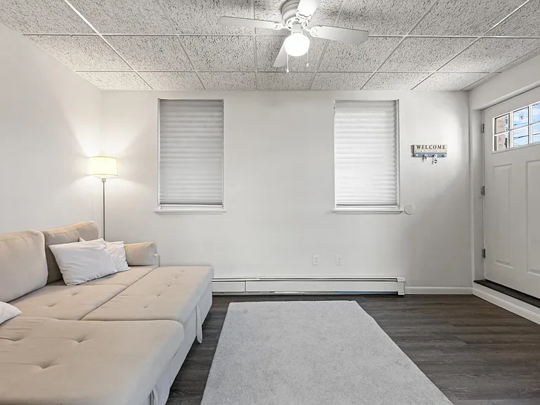 632 Chase Ave #1 — Photo 5