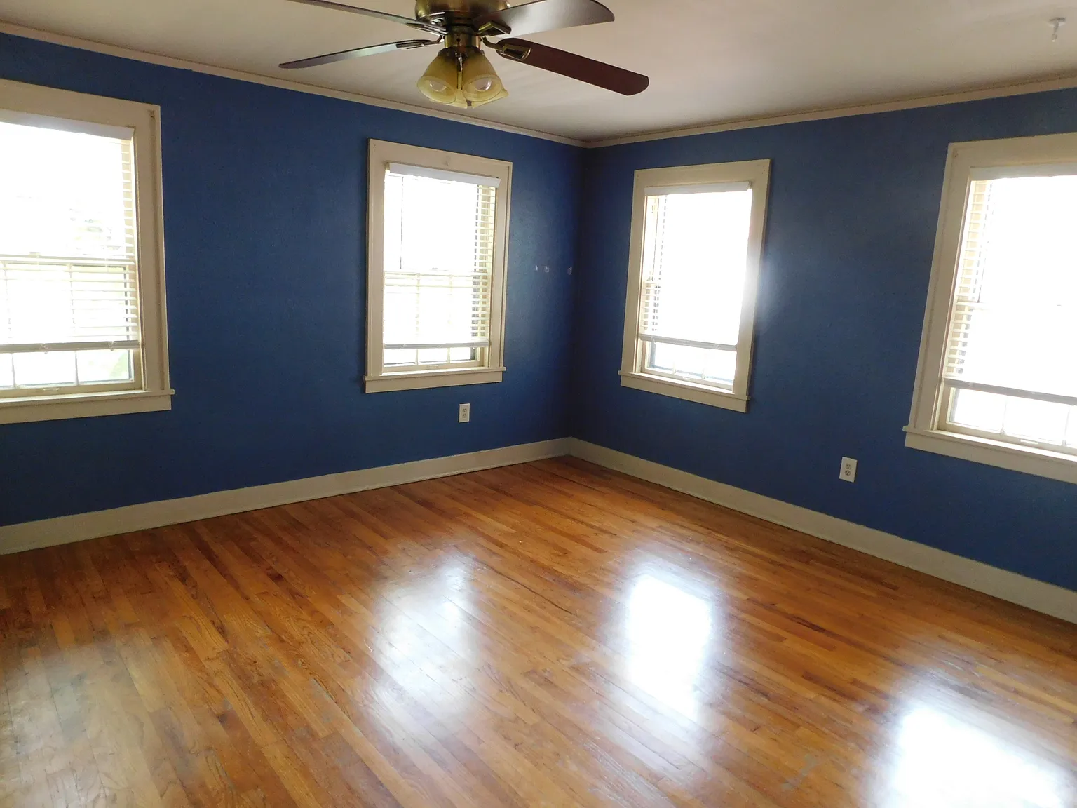 1 bed, 850 sqft, $895 — Photo 1