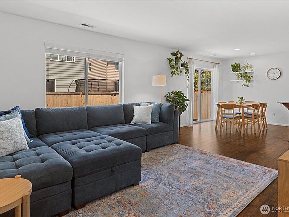 5th image of 19516 SE 270th Place