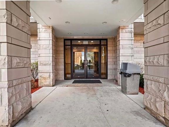 3rd image of 6560 W Diversey Ave APT 216D