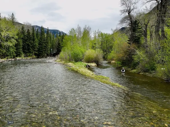 23 Moose Haven Loop #24, Mc Leod, MT 59052