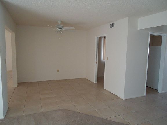 5th image of 10641 W Caron Dr
