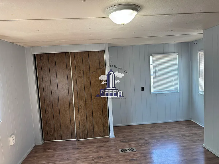 8509 Northmont Dr — Photo 11