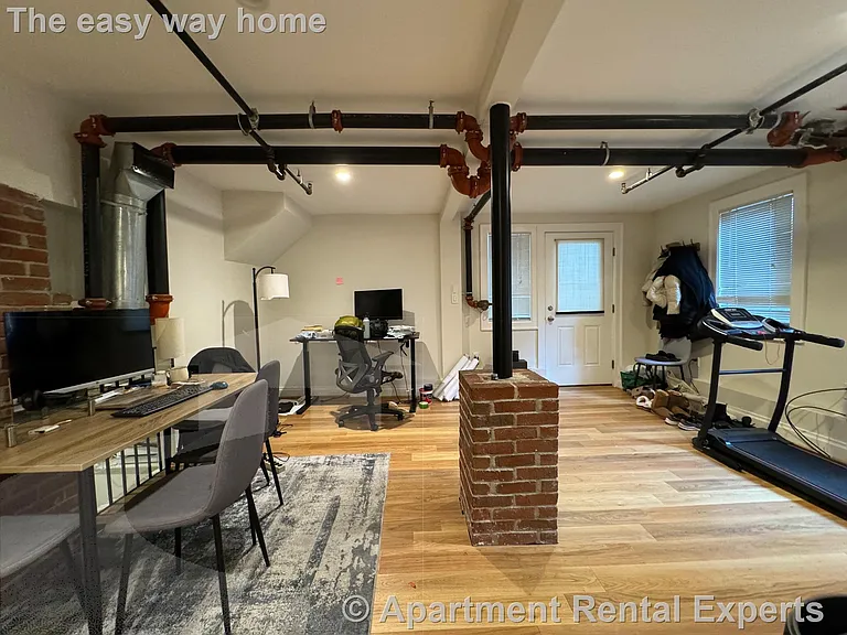 1110 Massachusetts Ave — Photo 12