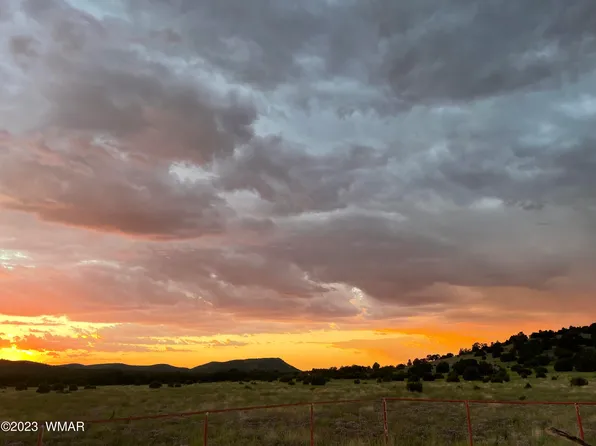 3107 North, Vernon, AZ 85940