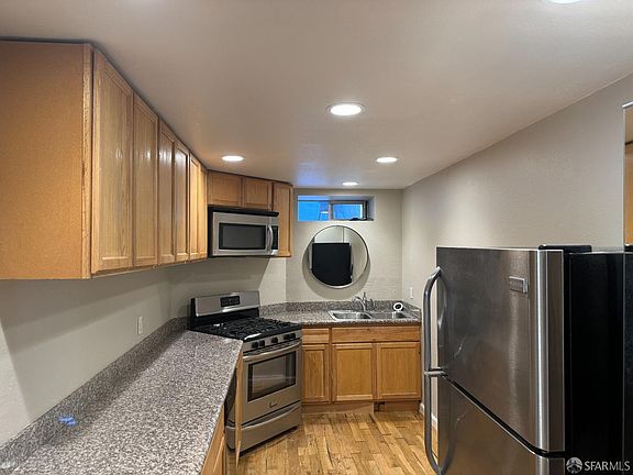 2nd image of 260 Vicente St Unit A