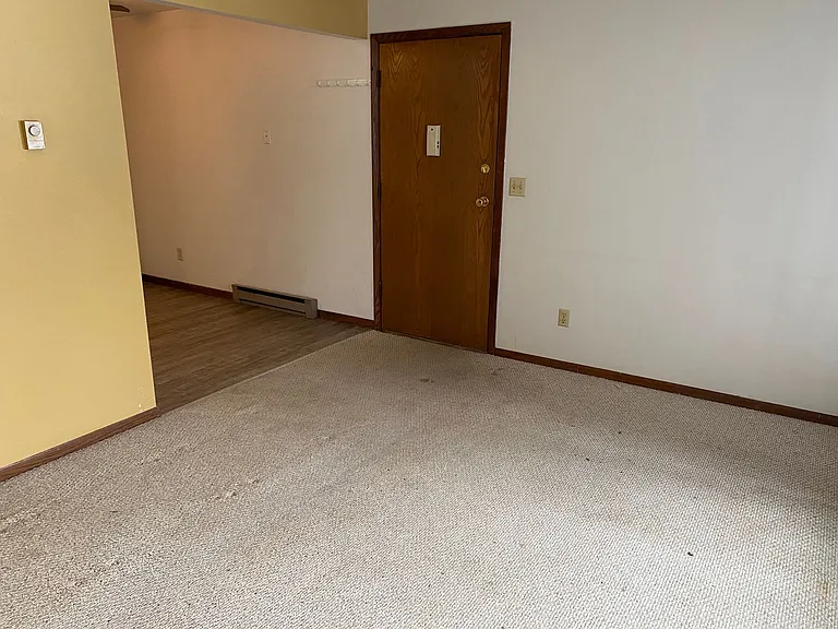 4002 E Jelinek Ave — Photo 4