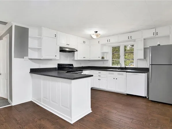 354 Saraland Ave, Saraland, AL 36571