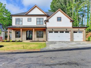 235 Kennesaw St, Buford, GA 30518