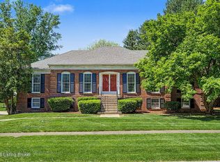 3217 Broeck Pointe Cir, Broeck Pointe, KY 40241