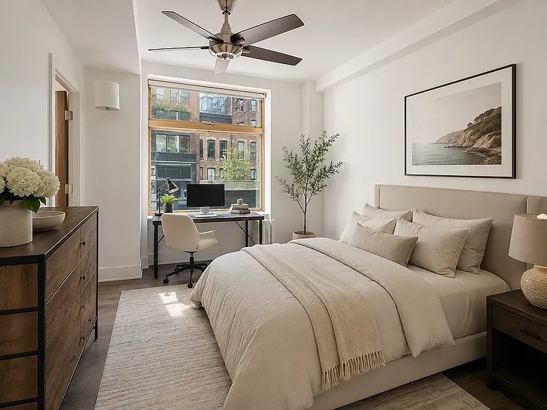 530 E 5th St #1R — Photo 5