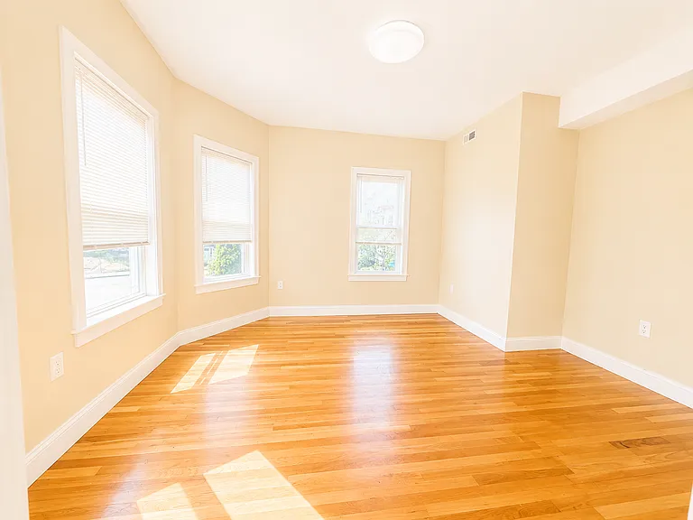 6 Josephine St #2 — Photo 15