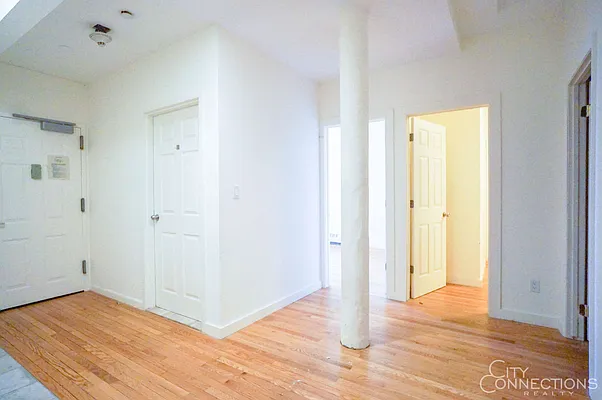 Rented by City Connections Realty | media 38