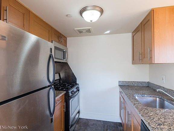 5th image of 200 Schermerhorn St APT 508