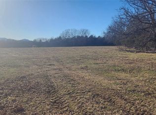 Jones Rd, Everton, AR 72633