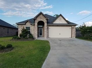 106 Provost St, Bridge City, TX 77611