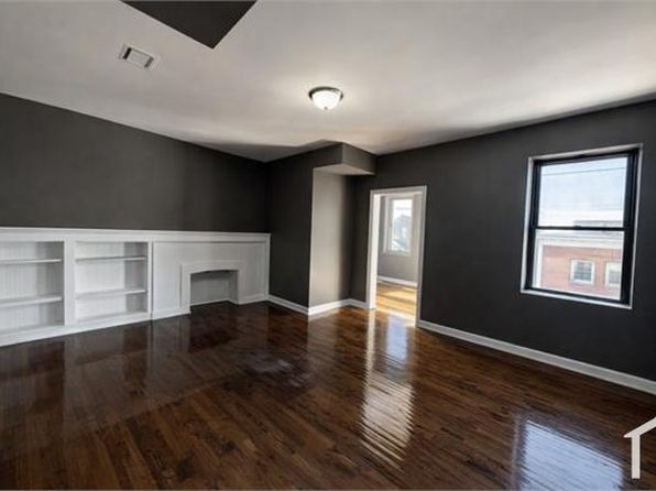 6643 S Marquette Rd #3S