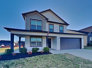 1162 Eagles Bluff Dr, Clarksville, TN 37040
