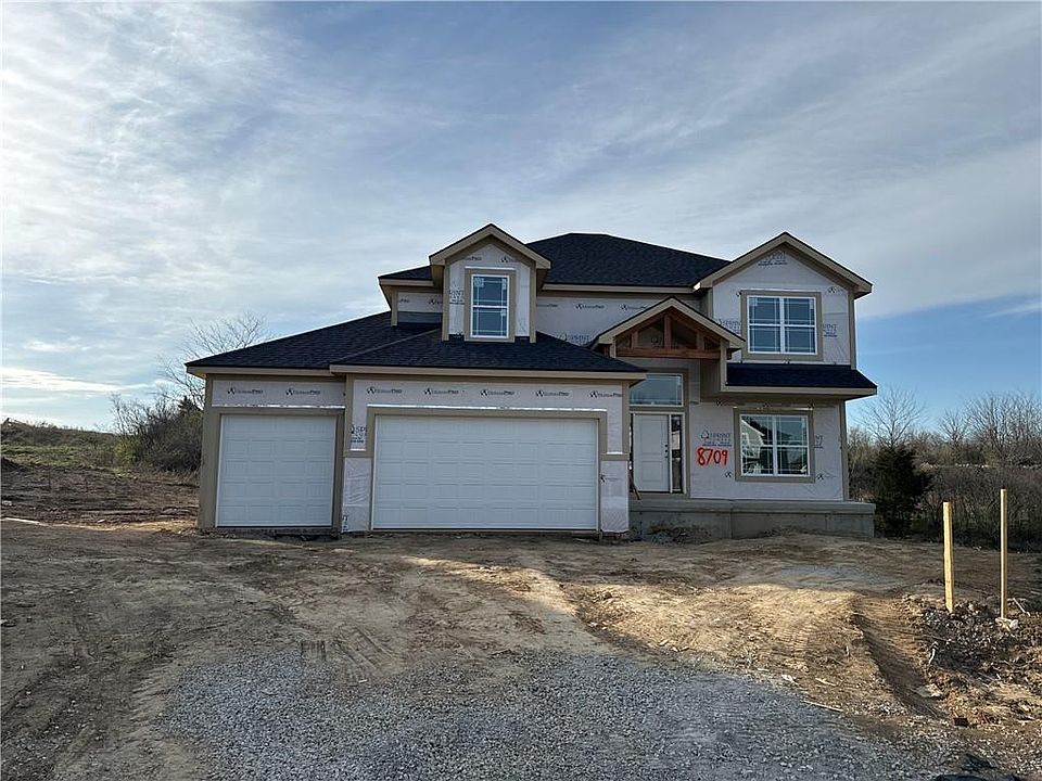 1st image of 8709 N Cypress Ct