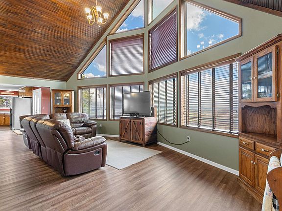 43rd image of this home