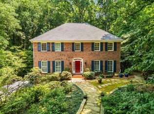 9430 Huntcliff Trce, Sandy Springs, GA 30350