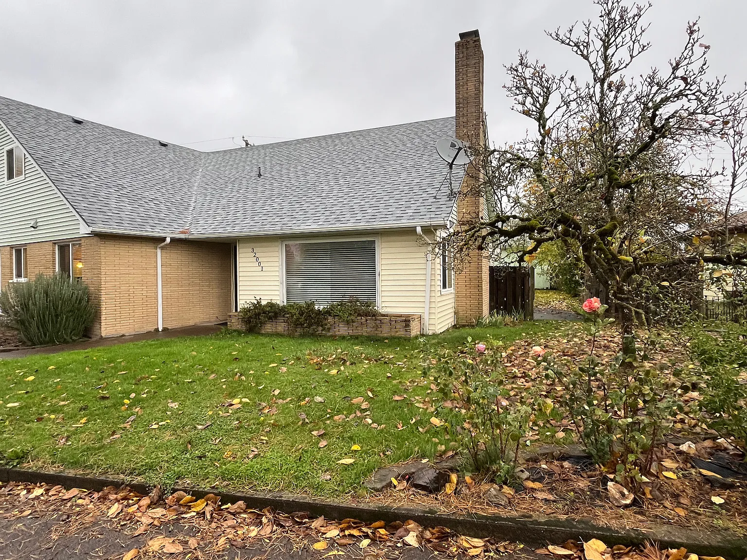 4 bed, 2053 sqft, $2,295 — Photo 1