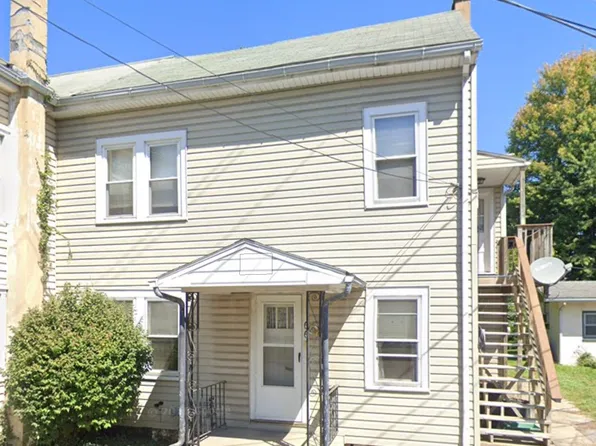 66 New Charlotte St #66.5, Manheim, PA 17545