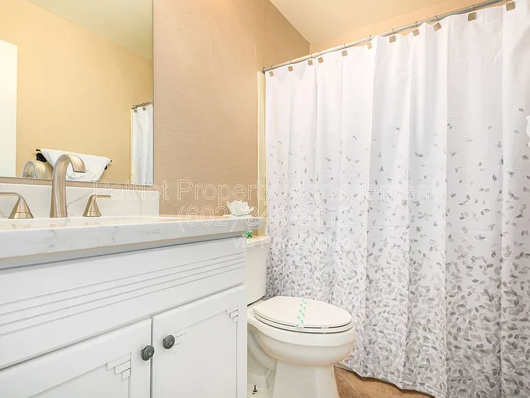 9705 E Mountain View Rd #1015 — Photo 15