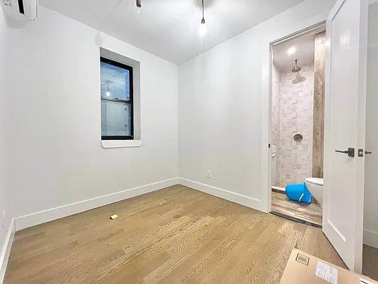 Rented by Doorway NYC, LLC | media 23