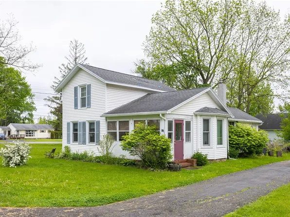17 College Ave, Rochester, NY 14626