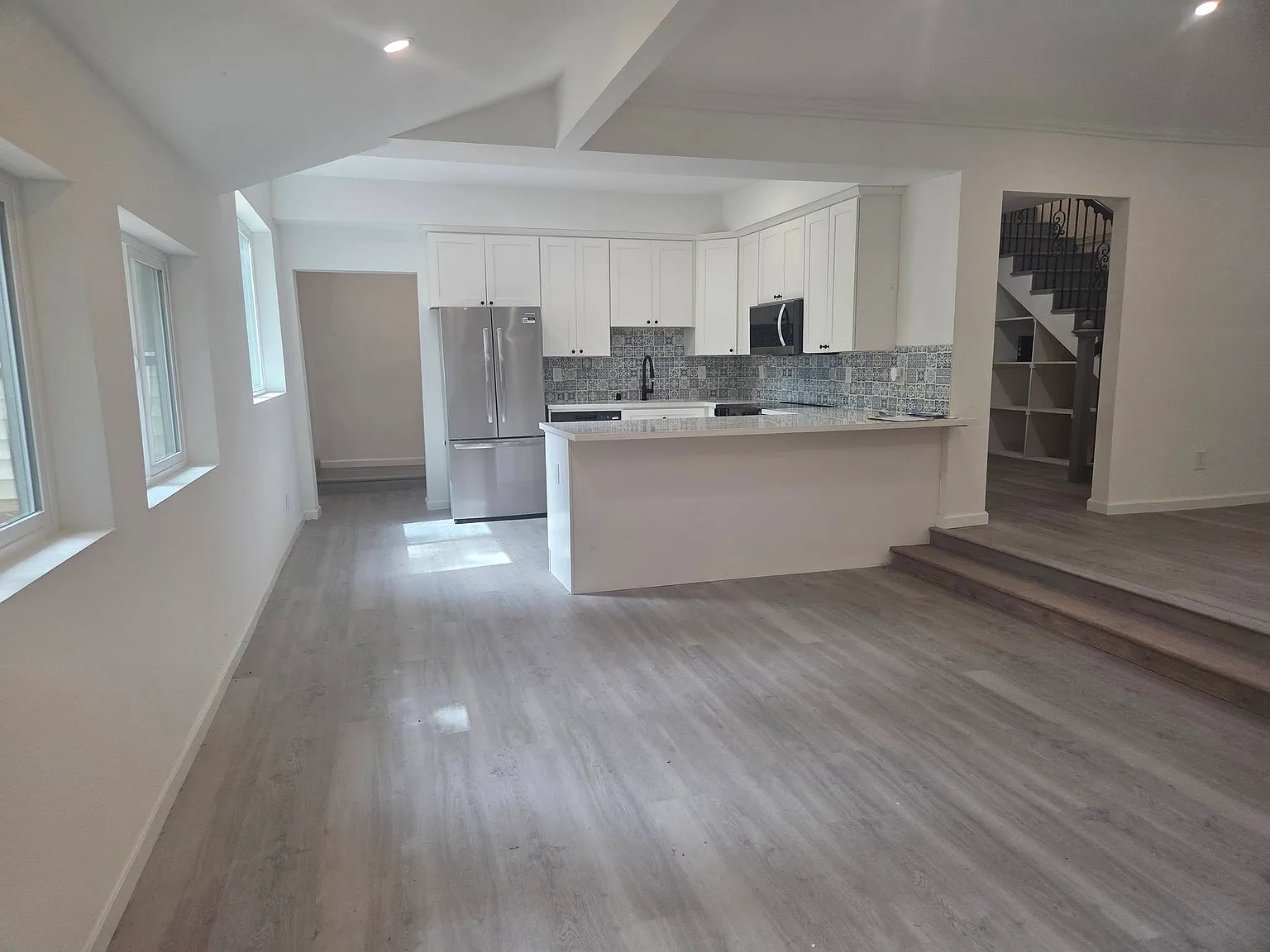 3 bed, 1848 sqft, $4,200 — Photo 4