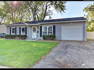 636 Belmont Dr, Romeoville, IL 60446