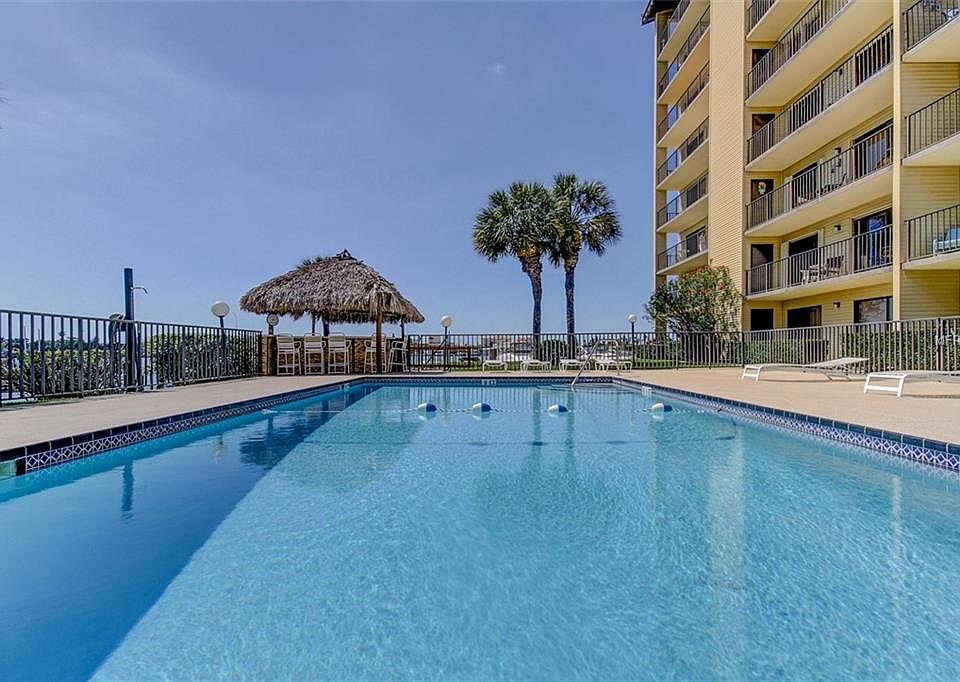 1st image of 650 Island Way APT 506