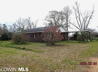188 N Canoe Rd, Atmore, AL 36502