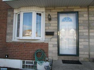 2017 Heather Rd, Folcroft, PA 19032