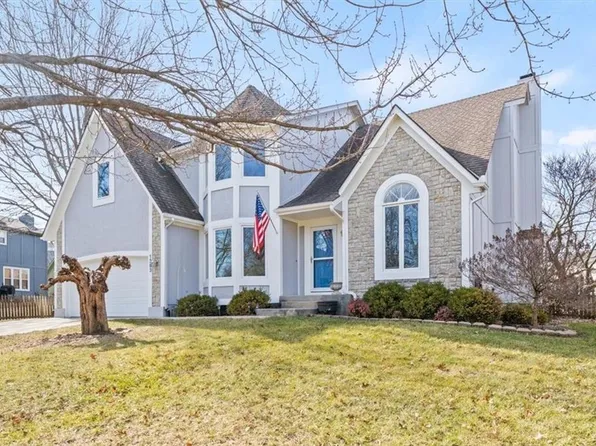 1383 S Hunter Dr, Olathe, KS 66062
