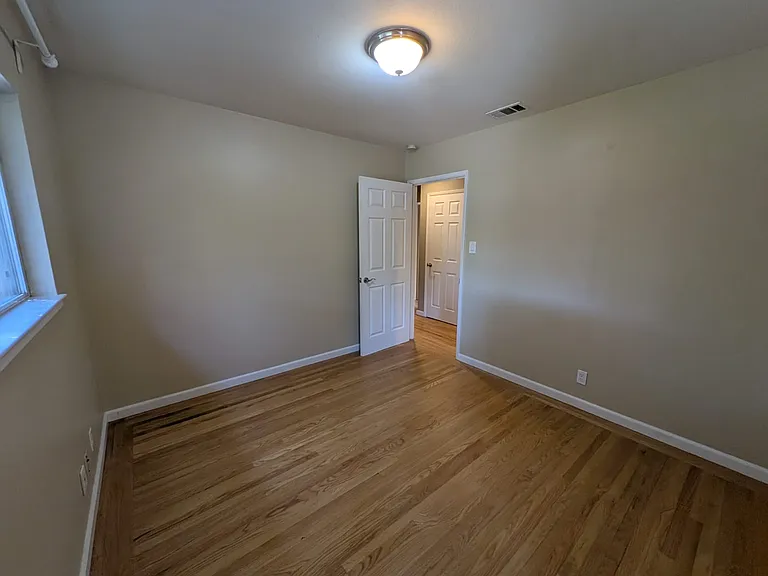 639 Azevedo Ct — Photo 8