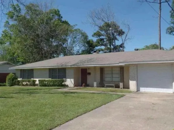 1004 Bryan St, Jacksonville, TX 75766