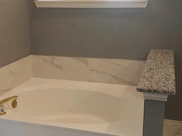 1408 Dudley Dr — Photo 12