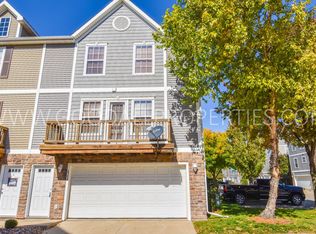 6354 Little Leaf Ln, Pleasant Hill, IA 50327