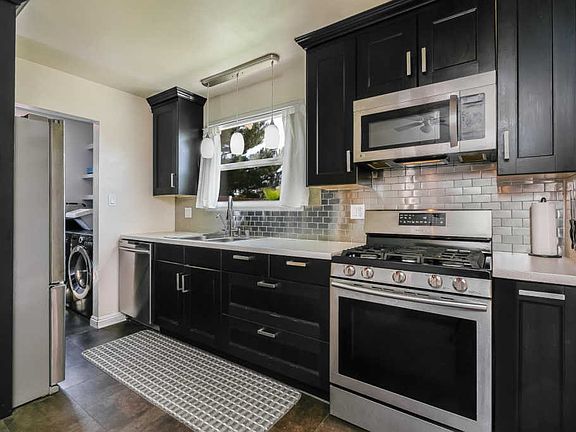 5th image of 5260 Norway Dr