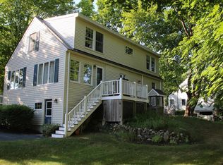 16 Lamprey Ter, Hampton, NH 03842