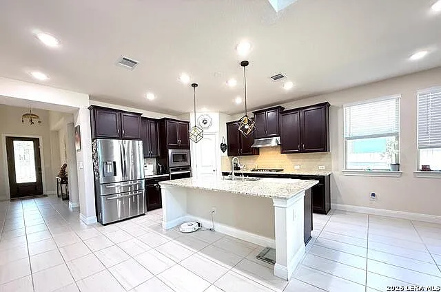 5 bed, 3.0 bath, 3054 sqft, $2,750 — Photo 4